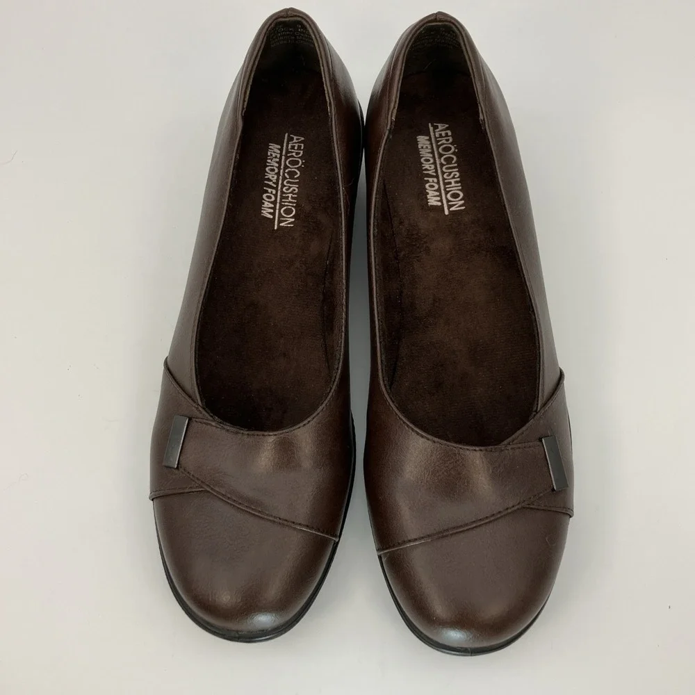 Aerocushion Memory Foam Slip-on‎ Brown Wedges Shoes Leather 9M Comfort Office